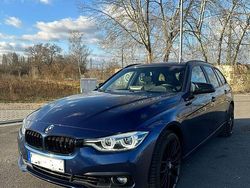 Blau Gebraucht 2019 BMW 320 Sport Line Kombi | 18.900 € (Superpreis)