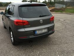 Grau Gebraucht 2014 VW Tiguan Trendline SUV | 8.600 € (Superpreis)