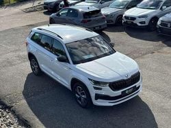 Moon weiss perleffekt Gebraucht 2022 Skoda Kodiaq SportLine SUV | 31.800 € (Fairer Preis)
