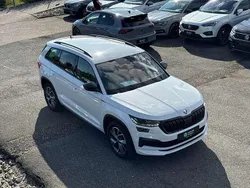 Moon weiss perleffekt Gebraucht 2022 Skoda Kodiaq SportLine SUV | 32.500 € (Fairer Preis)
