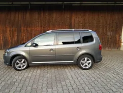 Grau Gebraucht 2013 VW Touran Comfortline Van / Kleinbus | 5.500 € (Superpreis)