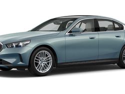 Grün Gebraucht 2024 BMW i5 Comfort Edition Limousine | 62.535 € (Fairer Preis)