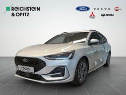 Silber Gebraucht 2024 Ford Focus ST-Line Limousine | 28.450 € (Teuer)