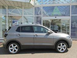 Limestone grey metal Gebraucht 2021 VW T-Cross Style SUV | 20.397 € (Fairer Preis)