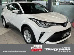 Schneeweiß Gebraucht 2023 Toyota C-HR SUV | 23.880 € (Superpreis)