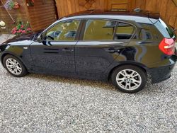 Schwarz Gebraucht 2011 BMW 118 Sport Line Kleinwagen | 5.000 € (Fairer Preis)