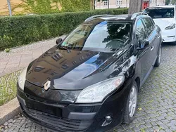 Schwarz Gebraucht 2011 Renault Mégane III Kleinwagen | 2.220 € (Guter Preis)