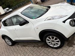 Weiß Gebraucht 2011 Nissan Juke SUV | 5.500 € (Teuer)