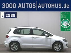 Weiß Gebraucht 2020 VW Golf Sportsvan Comfortline Van / Kleinbus | 9.280 € (Superpreis)