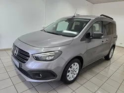 Grau Gebraucht 2022 Mercedes Citan 113 Kombi | 23.990 € (Guter Preis)