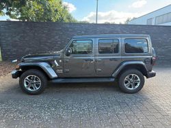 Grau Gebraucht 2019 Jeep Wrangler Unlimited Sahara SUV | 37.600 € (Etwas zu teuer)