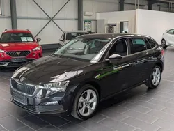 Schwarz Gebraucht 2019 Skoda Scala Style Kleinwagen | 18.900 € (Fairer Preis)