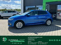 Raceblau metallic Neu 2024 Skoda Fabia Selection Limousine | 22.870 € (Fairer Preis)