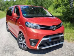 Orange Gebraucht 2018 Toyota Proace Verso Kombi | 33.000 € (Fairer Preis)
