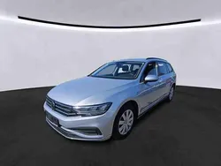 Silber Gebraucht 2022 VW Passat Basis Kombi | 19.420 € (Fairer Preis)