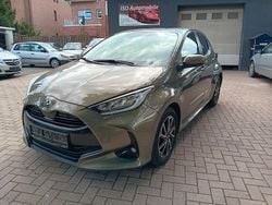 Grün Gebraucht 2020 Toyota Yaris Club Limousine | 10.999 € (Guter Preis)