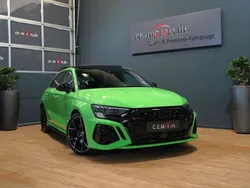 Grün Gebraucht 2023 Audi RS3 Sportback Sport Kleinwagen | 58.890 € (Fairer Preis)