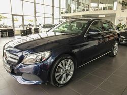 Blau Gebraucht 2018 Mercedes C350e Avantgarde Limousine | 23.499 € (Fairer Preis)
