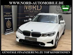Alpinweiß iii Gebraucht 2022 BMW 320 Sport Line Kombi | 22.400 € (Guter Preis)