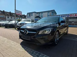 Schwarz Gebraucht 2016 Mercedes CLA220 Limousine | 13.990 € (Fairer Preis)