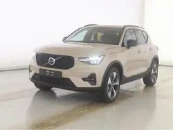 Beige Gebraucht 2025 Volvo XC40 Plus SUV | 39.999 € (Fairer Preis)