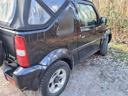Schwarz Gebraucht 2005 Suzuki Jimny SUV | 7.950 €