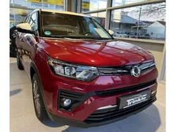 Rot Gebraucht 2024 Ssangyong Tivoli SUV | 21.990 € (Fairer Preis)