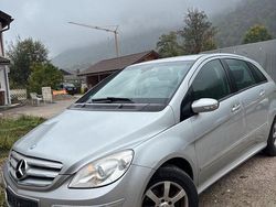 Silber Gebraucht 2008 Mercedes B170 Van / Kleinbus | 2.100 € (Guter Preis)