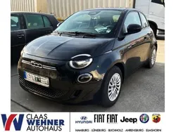 Onyx schwarz) (schwarz Gebraucht 2022 Fiat 500e Action Kleinwagen | 12.900 € (Superpreis)