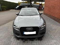 Grau Gebraucht 2015 Audi A3 Ambition Limousine | 14.900 € (Fairer Preis)