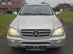 Silber Gebraucht 2001 Mercedes ML55 AMG AMG SUV | 4.499 €