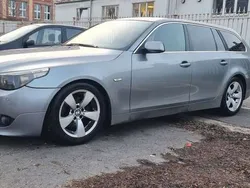 Silbergrau metallic Gebraucht 2006 BMW 530 Kombi | 2.399 € (Superpreis)