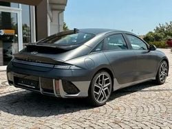 Grau Gebraucht 2024 Hyundai Ioniq 6 Basis Limousine | 33.900 € (Fairer Preis)