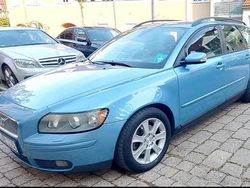 Blau Gebraucht 2004 Volvo V50 Kombi | 700 €