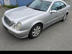 Grau Gebraucht 2002 Mercedes CLK200 Coupé | 1.650 €