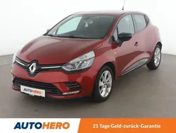 Rot Gebraucht 2018 Renault Clio IV LIMITED Kleinwagen | 9.610 € (Fairer Preis)