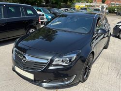 Schwarz Gebraucht 2013 Opel Insignia Kombi | 7.299 € (Fairer Preis)