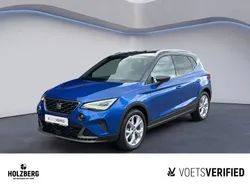 Blau Gebraucht 2024 Seat Arona FR SUV | 21.790 € (Fairer Preis)