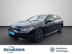 Grenadillschwarz metallic (metallic) Gebraucht 2025 VW Passat R-line Kombi | 47.290 € (Fairer Preis)