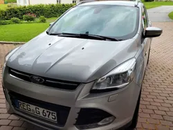 Silber Gebraucht 2015 Ford Kuga SYNC Edition SUV | 9.000 € (Guter Preis)