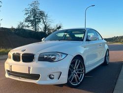Weiß Gebraucht 2012 BMW 120 Coupé Performance Coupé | 11.200 €