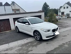 Weiß Gebraucht 2010 BMW 530 Gran Turismo Performance Limousine | 15.500 € (Fairer Preis)