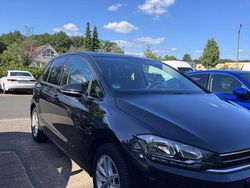 Schwarz Gebraucht 2018 VW Golf Sportsvan Comfortline Van / Kleinbus | 13.500 € (Fairer Preis)