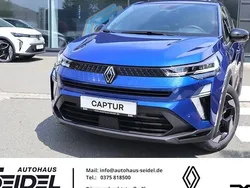 Blau Neu 2025 Renault Captur Techno SUV | 25.687 € (Etwas zu teuer)
