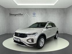 Grau Gebraucht 2024 VW T-Roc Life SUV | 25.555 € (Guter Preis)