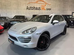 Klassiksilber Gebraucht 2013 Porsche Cayenne SUV | 28.900 € (Fairer Preis)