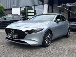 Silber Gebraucht 2022 Mazda 3 Limousine | 23.490 € (Fairer Preis)