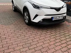 Weiß Gebraucht 2019 Toyota C-HR SUV | 15.000 € (Guter Preis)