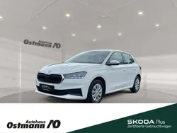 Candyweiss Gebraucht 2023 Skoda Fabia Kleinwagen | 15.550 € (Fairer Preis)