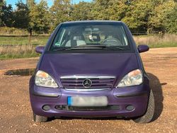 Violet Gebraucht 2000 Mercedes A140 Elegance Kleinwagen | 750 €